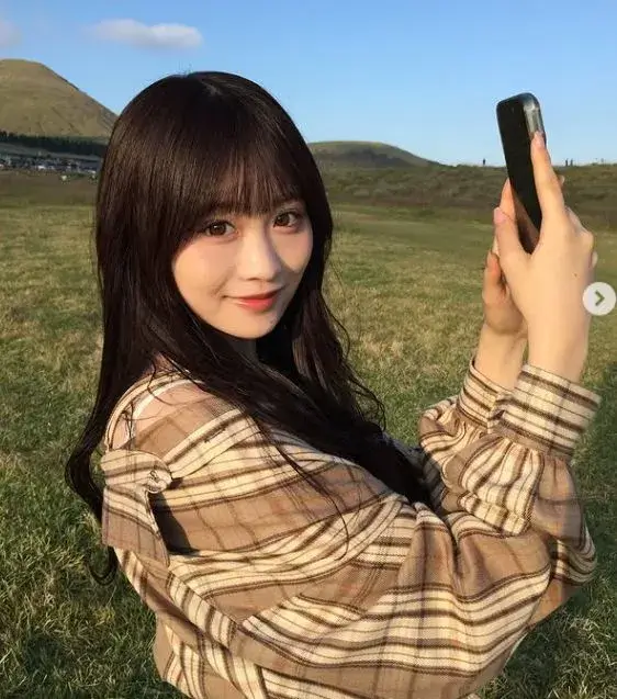 Instagramを運用する古園井寧々（こぞのいねね）