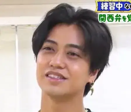 父親が湘南エリアでバーをしていることを話す髙橋海人