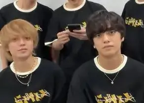 自分の顔立ちやハーフについて話す髙橋海人