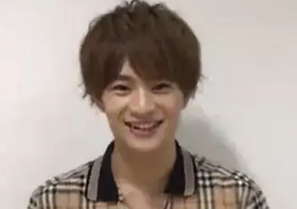 ジャニーズ入所のきっかけは母親だと話す浮所飛貴