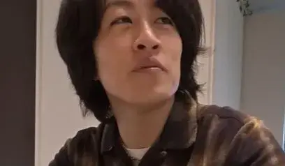 自分の仕事について話す森ケの日常のパパ