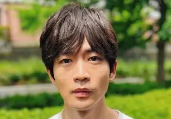 松下洸平の父親の職業は？家族構成・生い立ちや母子家庭の実情