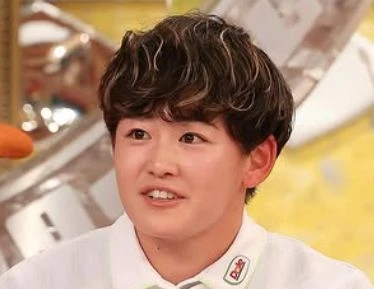 岩井明愛のジェンダーは本当？坊主や服装、態度と彼氏の噂を整理