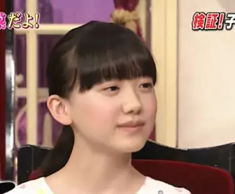 テレビ番組に出演した芦田愛菜が、結婚について語る場面ではないかと注目を集めたワンシーン