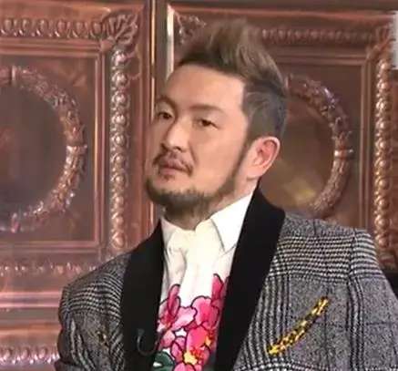 中村獅童がテレビ番組で竹内結子との息子・太郎について語っている様子