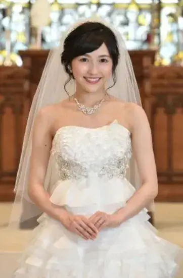 渡辺麻友のウェディングドレス姿